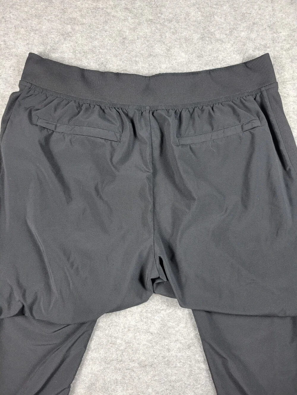 Athleta Black Brooklyn Mid Rise lightweight Stretch Fabric Ankle Pant Size 12